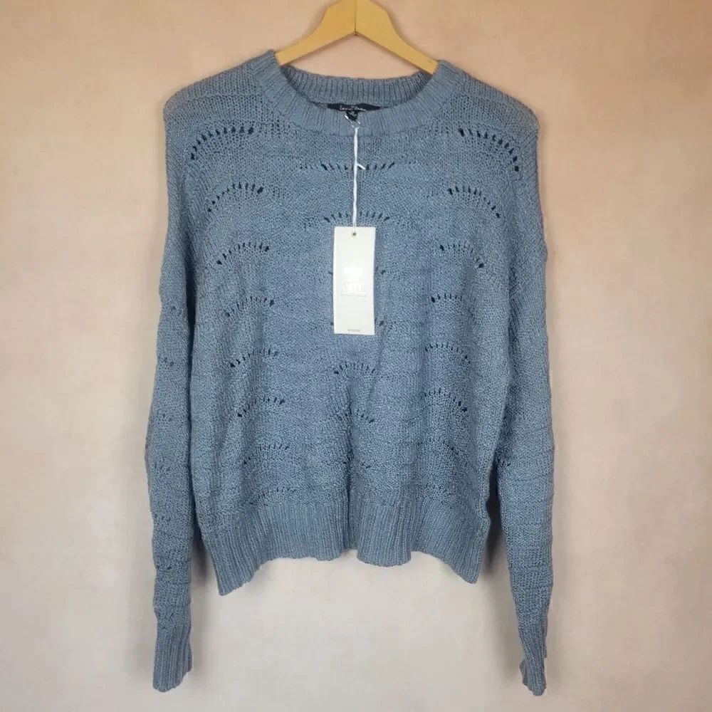 Love Tree Drop Shoulder Gray Knit Sweater Size Medium